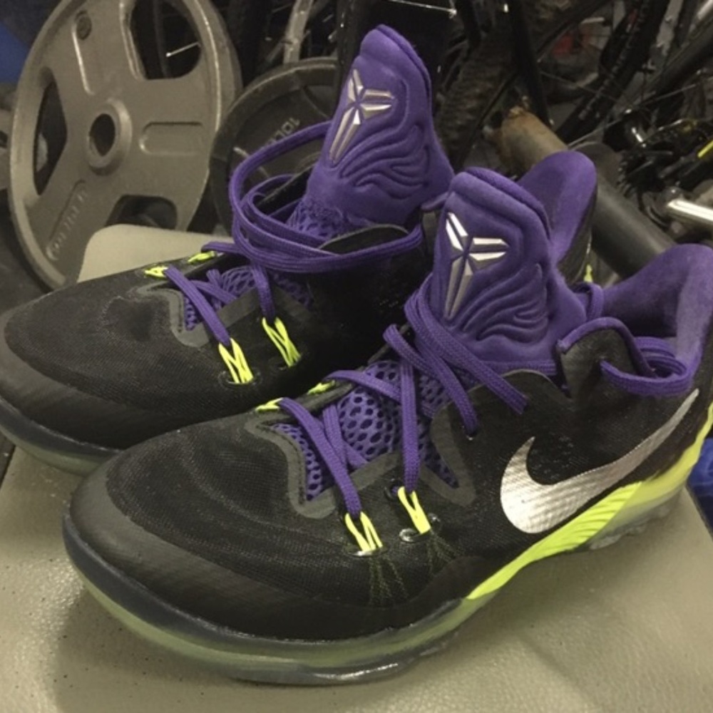 Kobe Venomenon 5 "JOKER" (Men's Size 10)